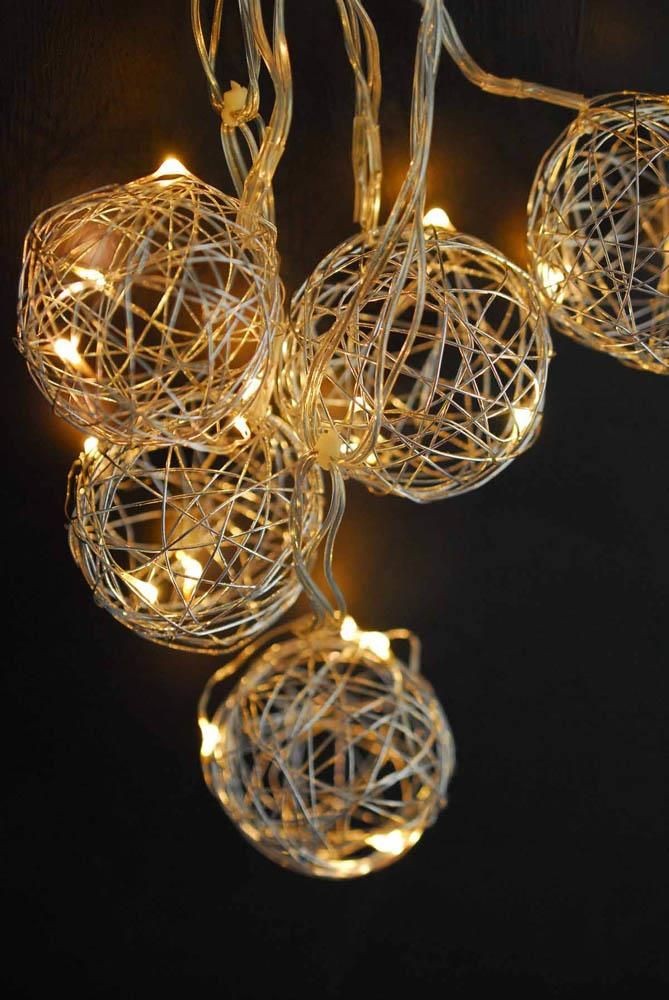 LED Wire Ball String Light