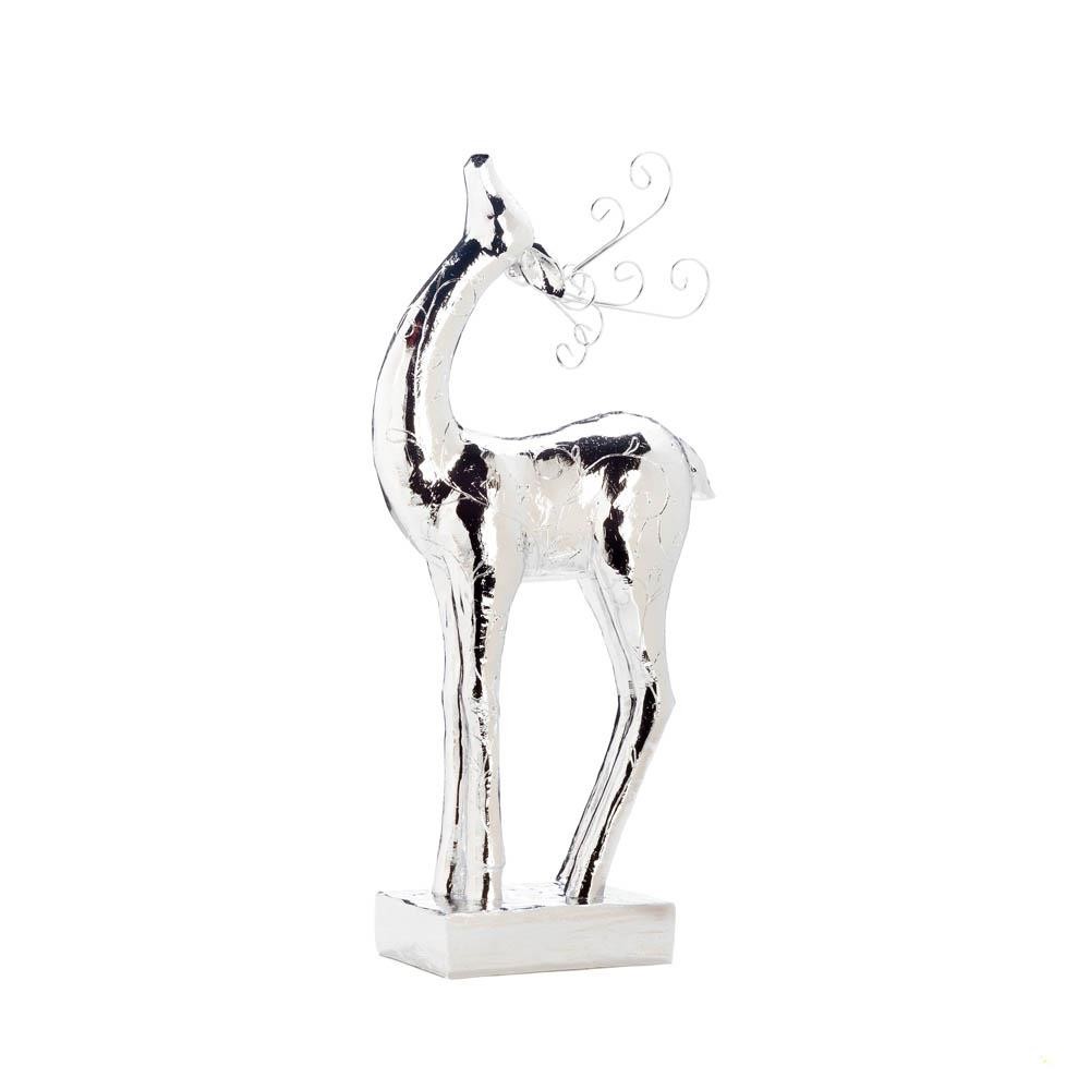 Silver Dasher XL Statue